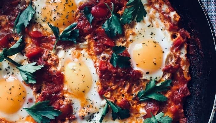 Easy Shakshuka Recipe For One - ButteryPan